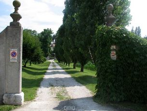 foto 1 - Ingresso (lato strada)